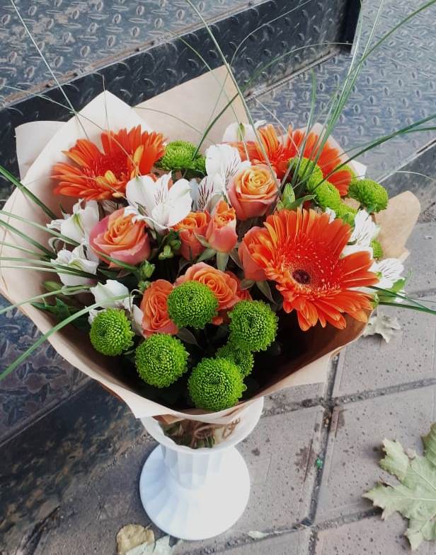 Букет цветов из: Герберы, Хризантемы, Альстромерии и Розы в Коломыцево
