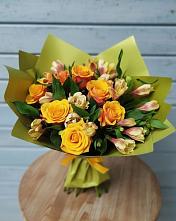 Букет цветов из:  Альстромерии и Розы в Коломыцево