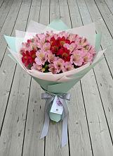 Букет цветов из:  Альстромерии #REPLACE_PRED# Коломыцево