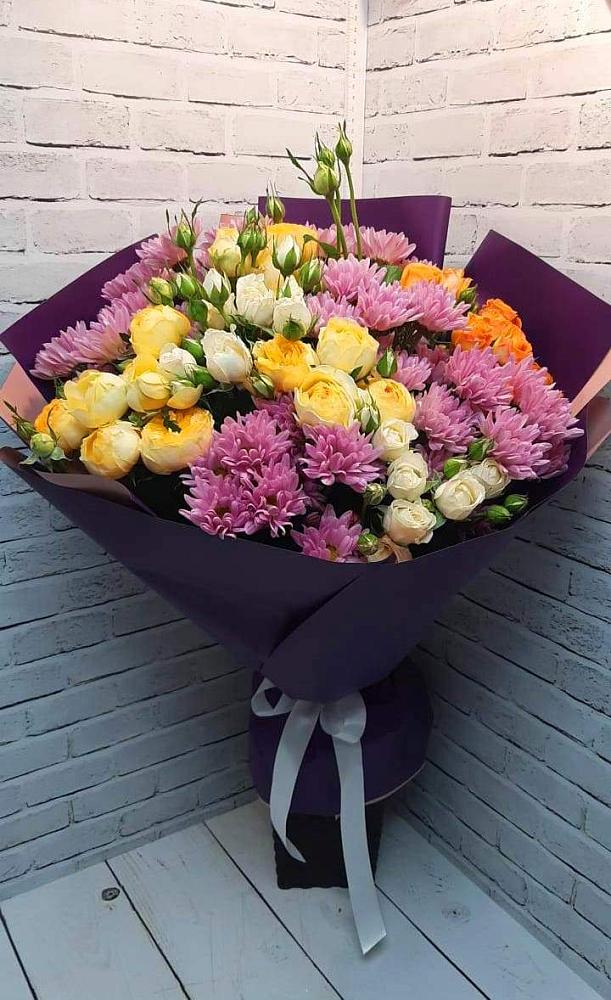 Букет цветов из: Хризантемы и Розы в Коломыцево