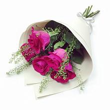 Букет цветов из:  Розы в Коломыцево