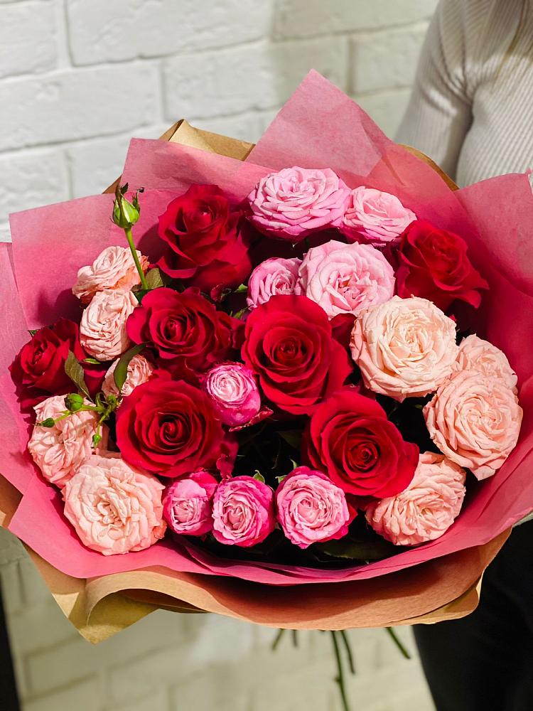 Букет цветов из: Розы в Коломыцево