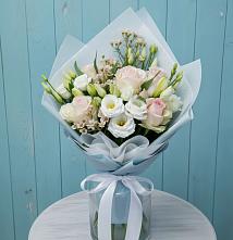 Букет цветов из:  Розы и Лизиантусы #REPLACE_PRED# Коломыцево