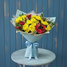 Букет цветов из:  Альстромерии и Хризантемы в Коломыцево