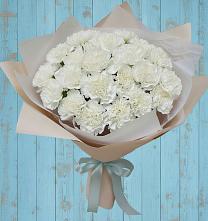 Букет цветов из:  Гвоздики в Коломыцево
