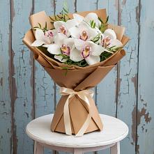 Букет цветов из:  Орхидеи и Розы в Коломыцево